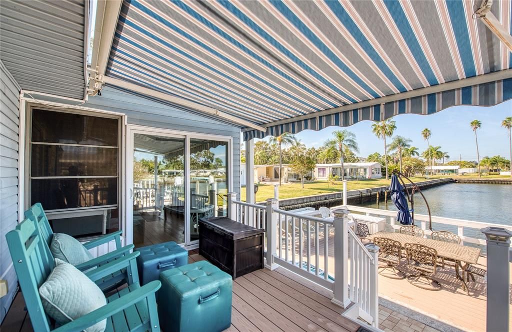 На продажу: $359,000 (3 спален, 2 ванн, 1272 Квадратных фут)