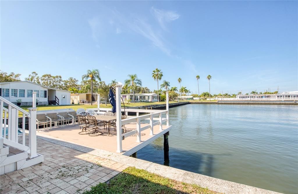 На продажу: $359,000 (3 спален, 2 ванн, 1272 Квадратных фут)