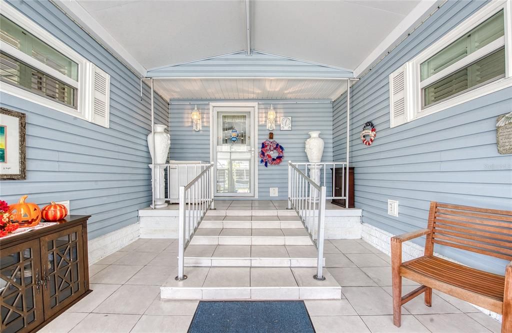 На продажу: $359,000 (3 спален, 2 ванн, 1272 Квадратных фут)