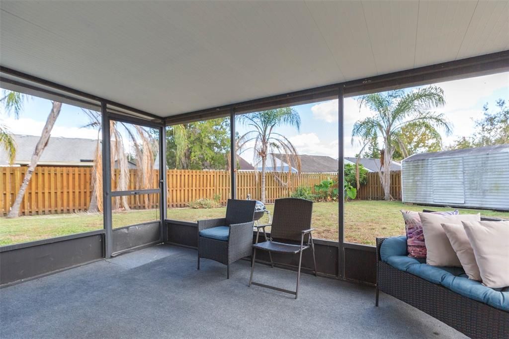 For Sale: $335,000 (3 beds, 2 baths, 1068 Square Feet)