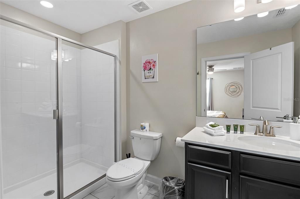 For Sale: $699,000 (7 beds, 6 baths, 3339 Square Feet)