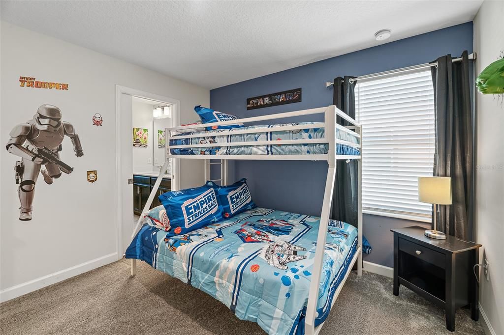 For Sale: $699,000 (7 beds, 6 baths, 3339 Square Feet)