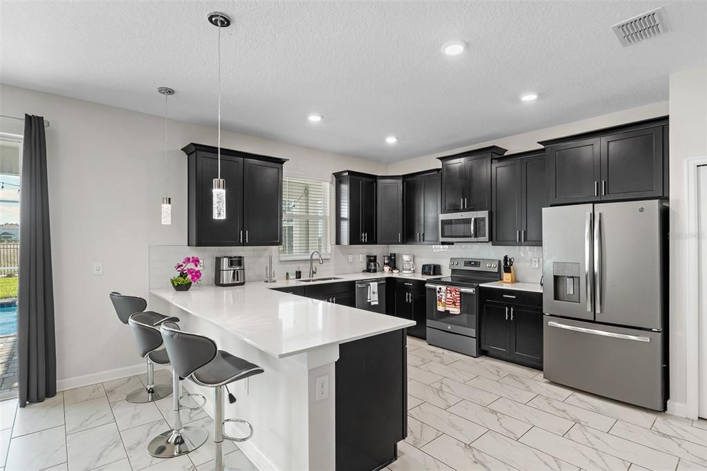 For Sale: $699,000 (7 beds, 6 baths, 3339 Square Feet)