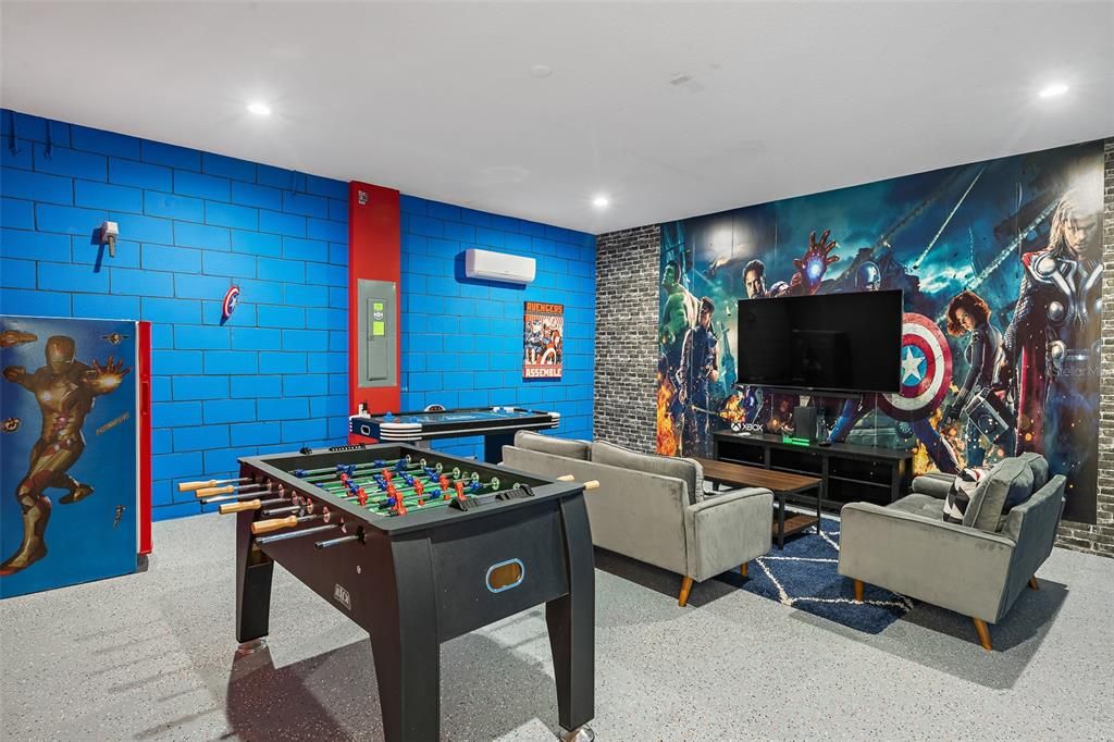 For Sale: $699,000 (7 beds, 6 baths, 3339 Square Feet)