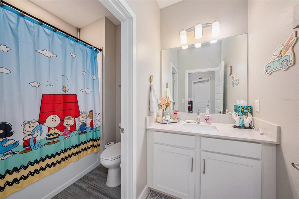 待售: $360,000 (3 贝兹, 2 浴室, 1968 平方英尺)