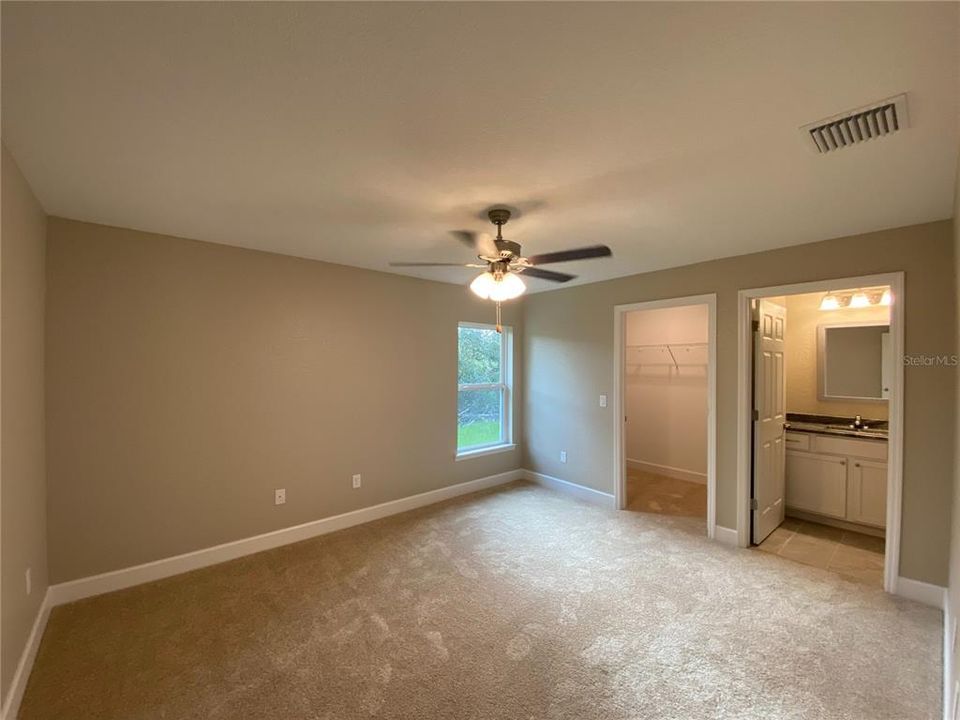 For Rent: $1,695 (3 beds, 2 baths, 1335 Square Feet)