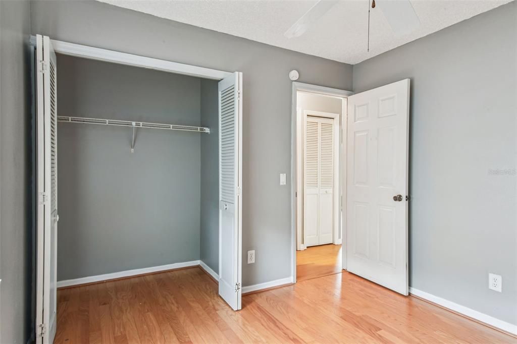 Active With Contract: $400,000 (4 beds, 2 baths, 1320 Square Feet)