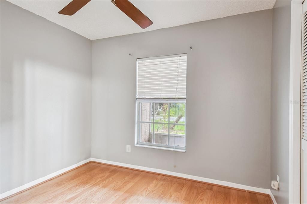 Active With Contract: $400,000 (4 beds, 2 baths, 1320 Square Feet)