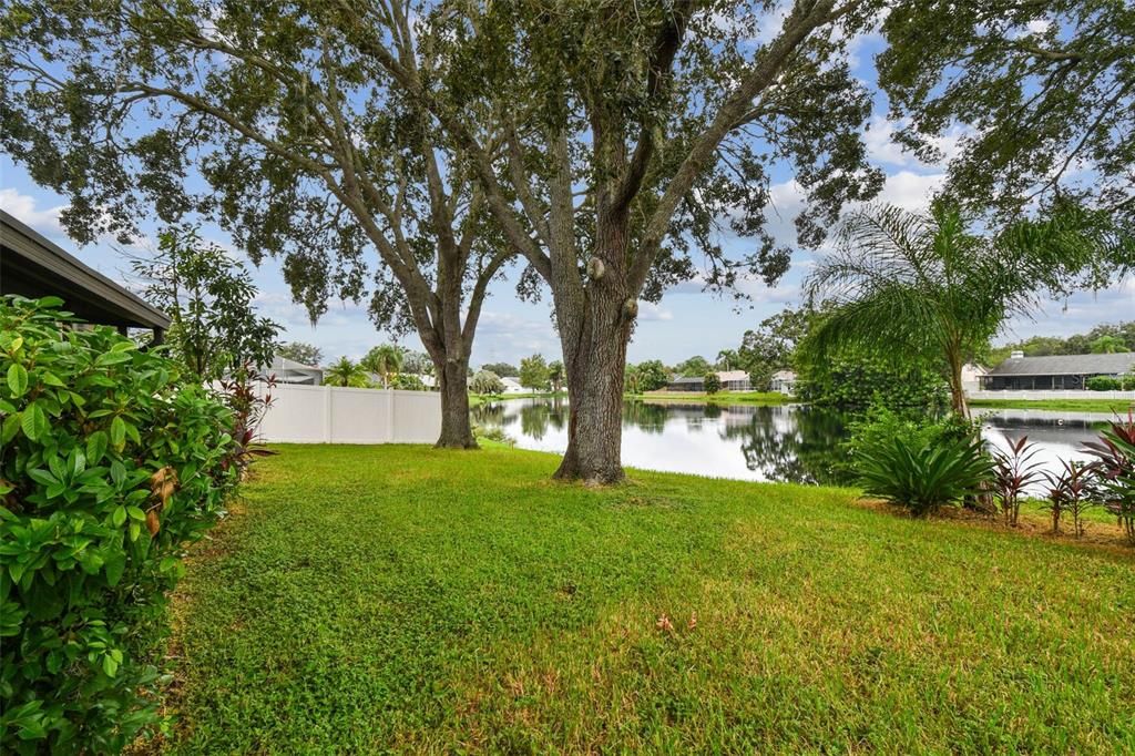 Active With Contract: $400,000 (4 beds, 2 baths, 1320 Square Feet)