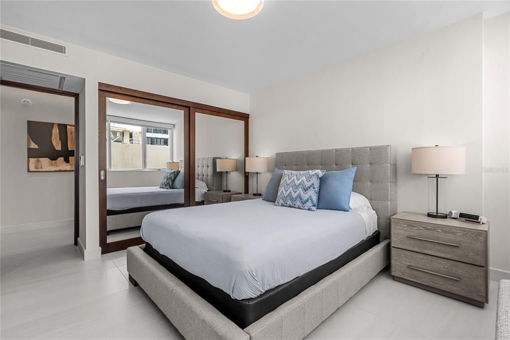 На продажу: $3,195,000 (4 спален, 3 ванн, 4209 Квадратных фут)