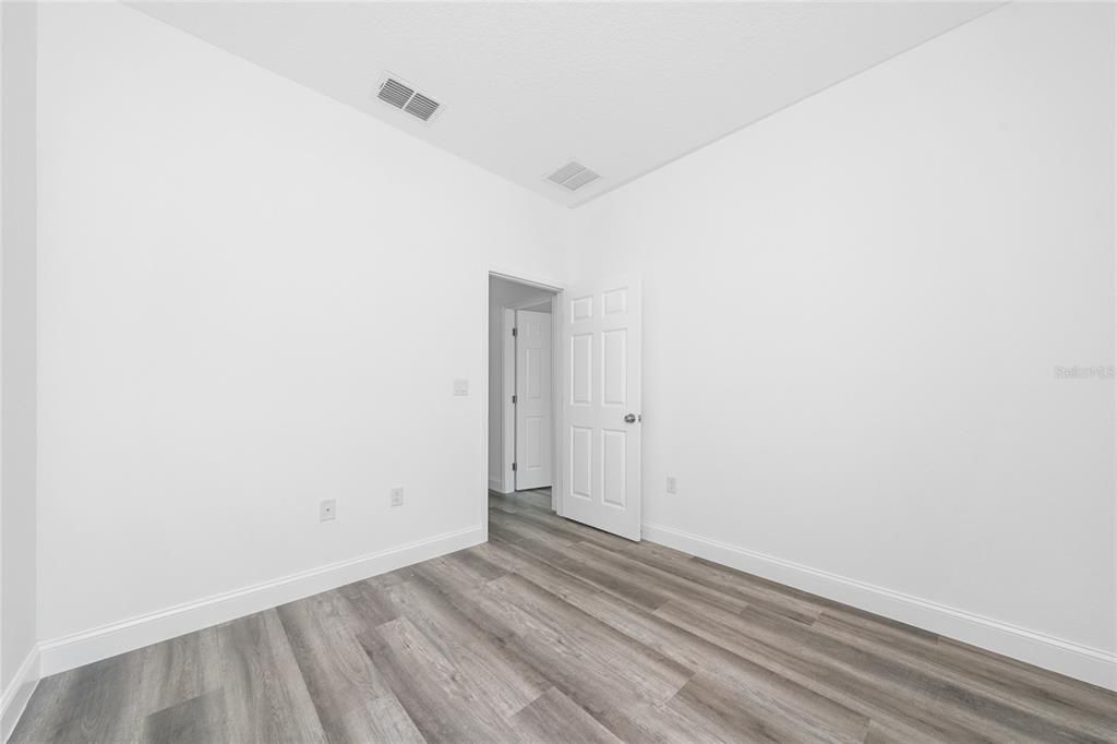 For Sale: $314,900 (4 beds, 2 baths, 1503 Square Feet)