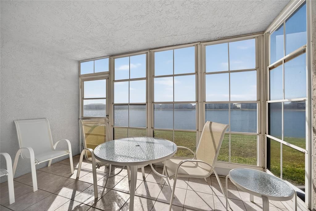 En Venta: $139,900 (2 camas, 2 baños, 1044 Pies cuadrados)