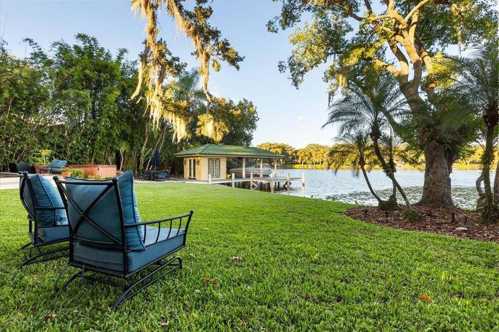 For Sale: $3,599,000 (5 beds, 6 baths, 4143 Square Feet)