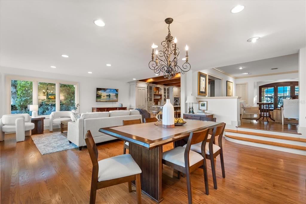 For Sale: $3,599,000 (5 beds, 6 baths, 4143 Square Feet)