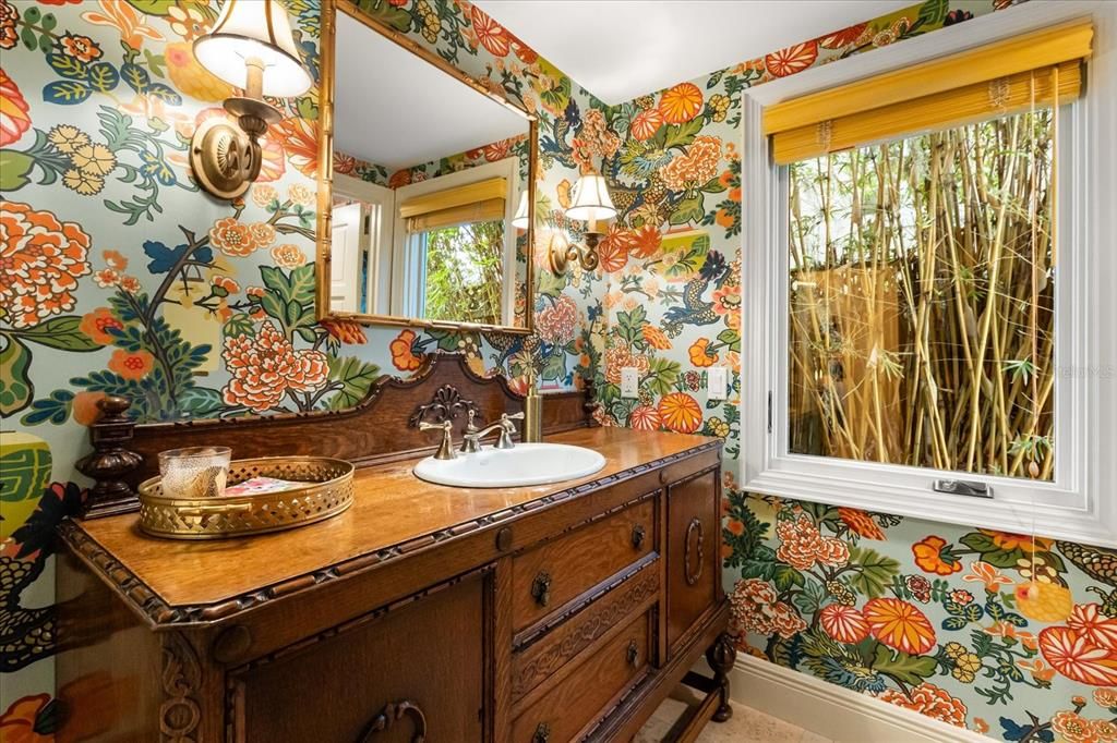 For Sale: $3,599,000 (5 beds, 6 baths, 4143 Square Feet)