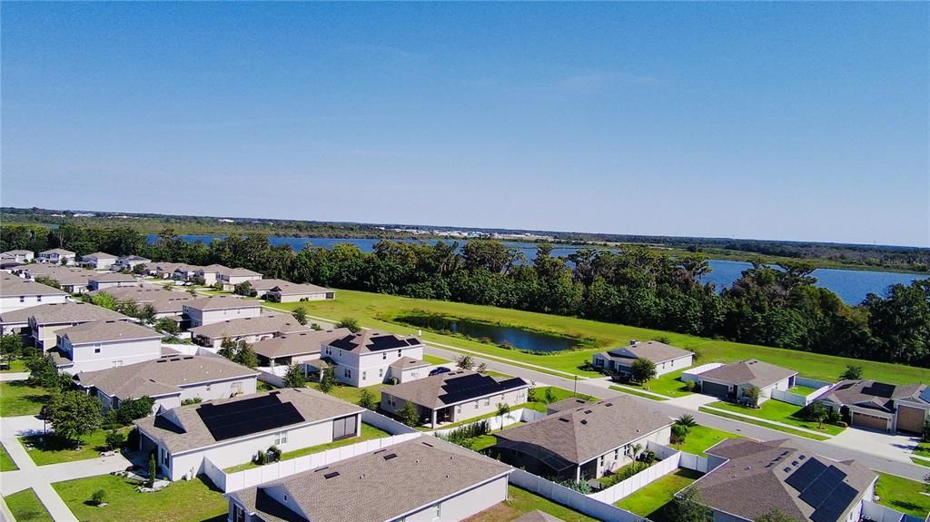 For Sale: $359,900 (4 beds, 2 baths, 1928 Square Feet)