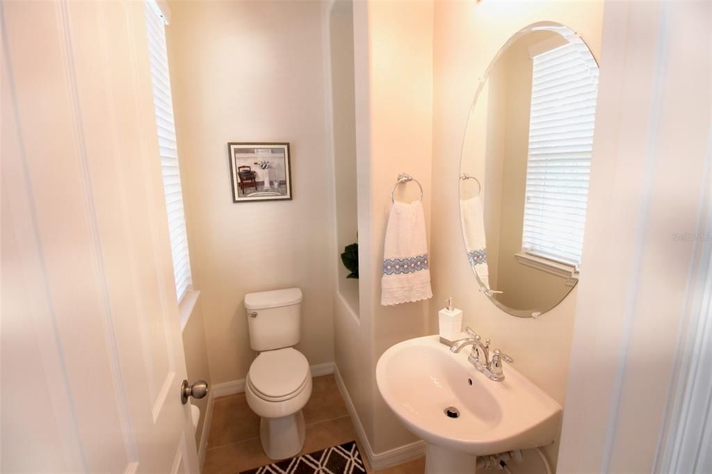 Active With Contract: $2,350 (3 beds, 2 baths, 1690 Square Feet)