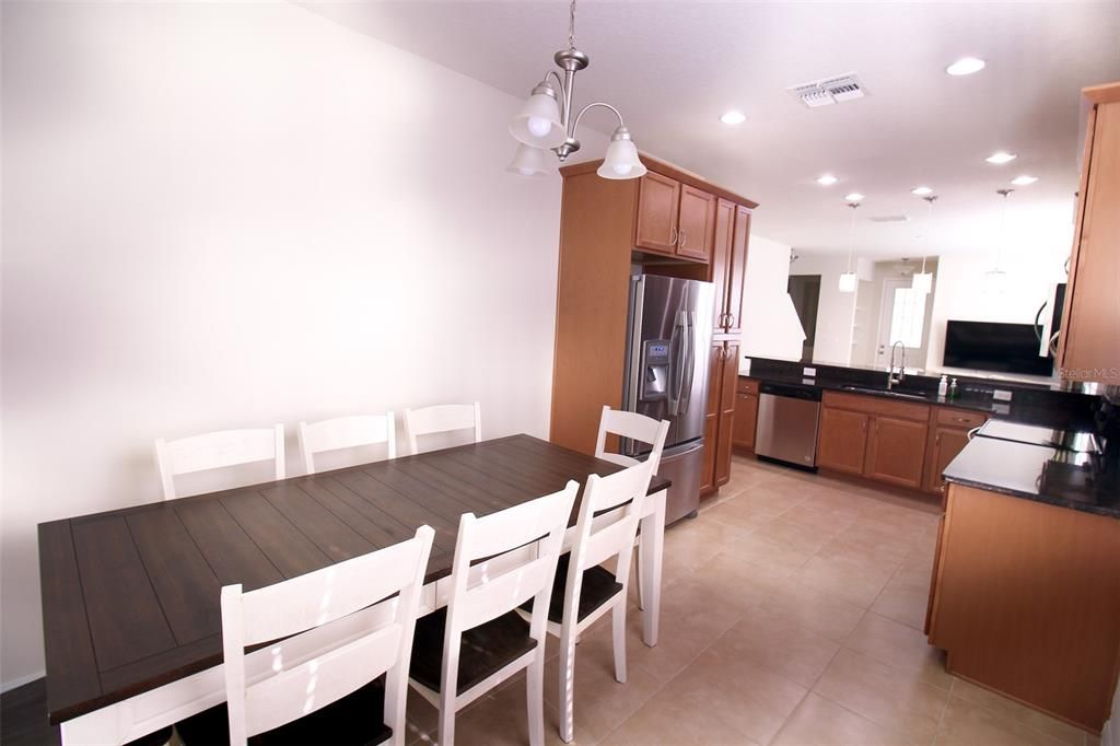 Active With Contract: $2,350 (3 beds, 2 baths, 1690 Square Feet)