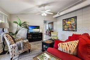 待售: $657,000 (4 贝兹, 0 浴室, 2045 平方英尺)