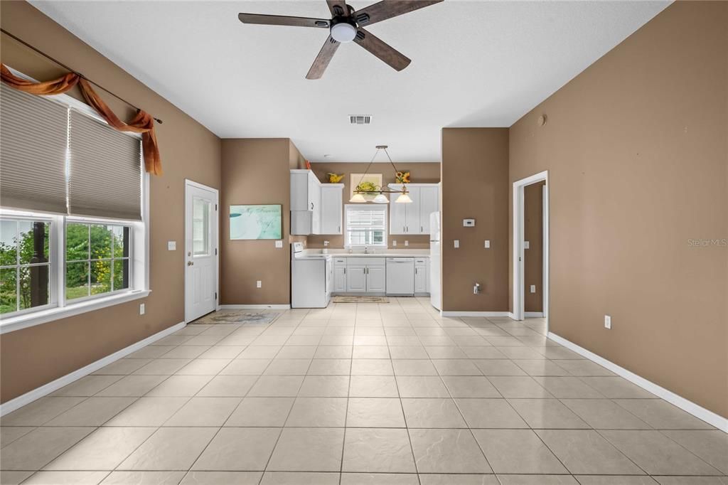 For Sale: $899,900 (4 beds, 3 baths, 2691 Square Feet)