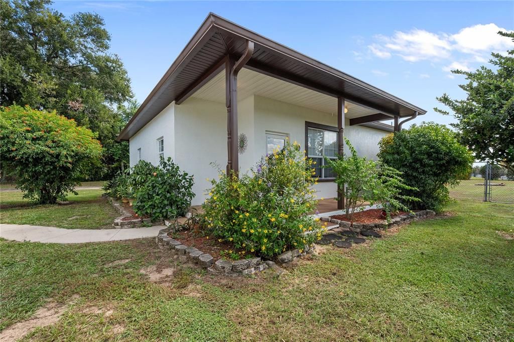 For Sale: $899,900 (4 beds, 3 baths, 2691 Square Feet)