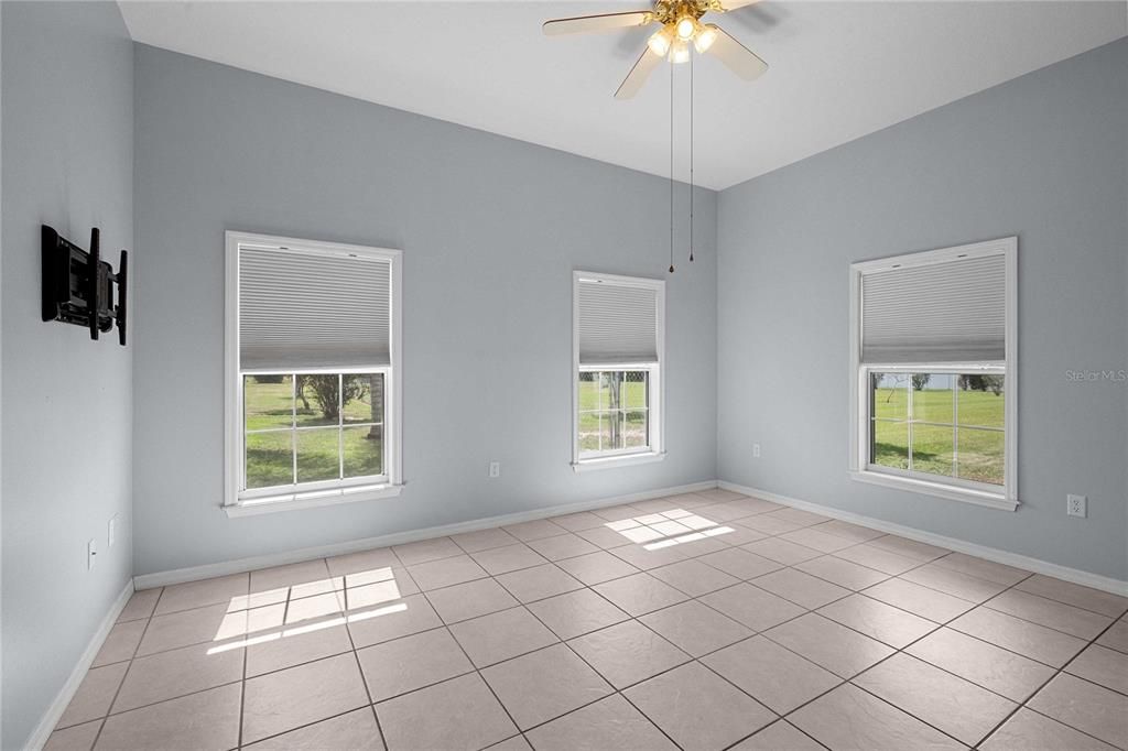 For Sale: $899,900 (4 beds, 3 baths, 2691 Square Feet)