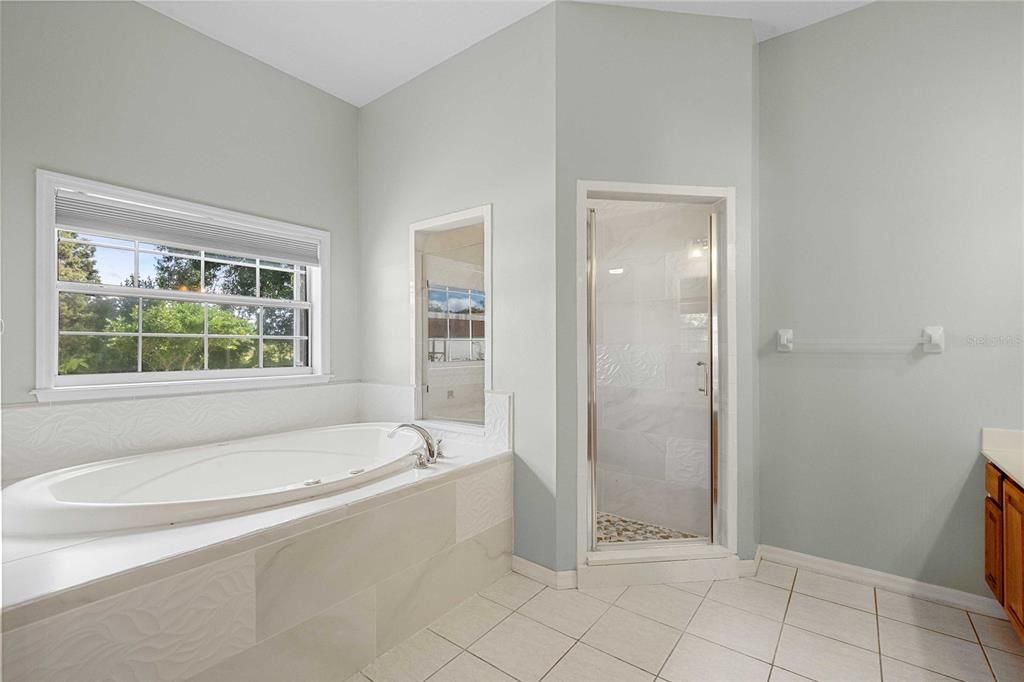 For Sale: $899,900 (4 beds, 3 baths, 2691 Square Feet)