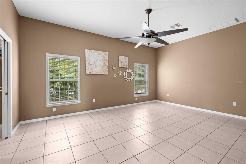 For Sale: $899,900 (4 beds, 3 baths, 2691 Square Feet)