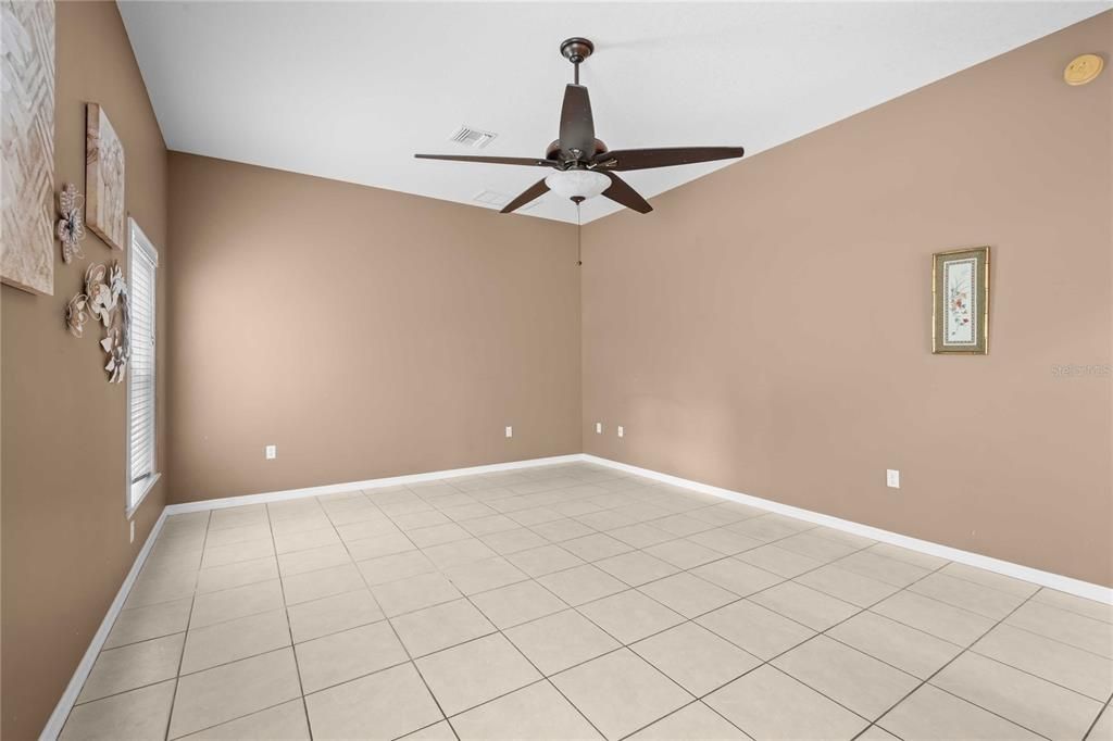 For Sale: $899,900 (4 beds, 3 baths, 2691 Square Feet)