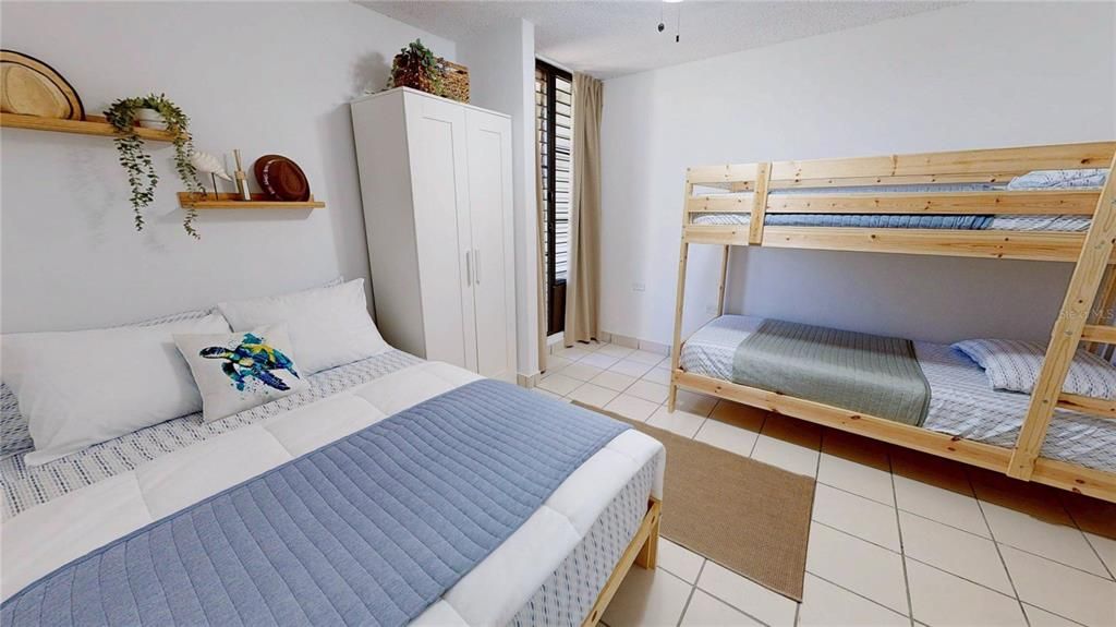 For Sale: $395,000 (2 beds, 2 baths, 1200 Square Feet)