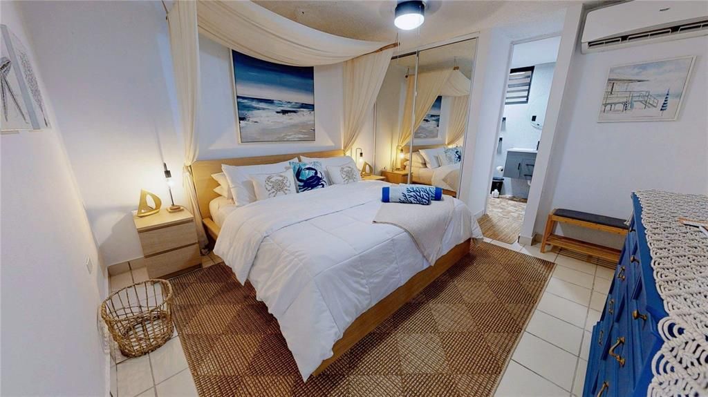 For Sale: $395,000 (2 beds, 2 baths, 1200 Square Feet)