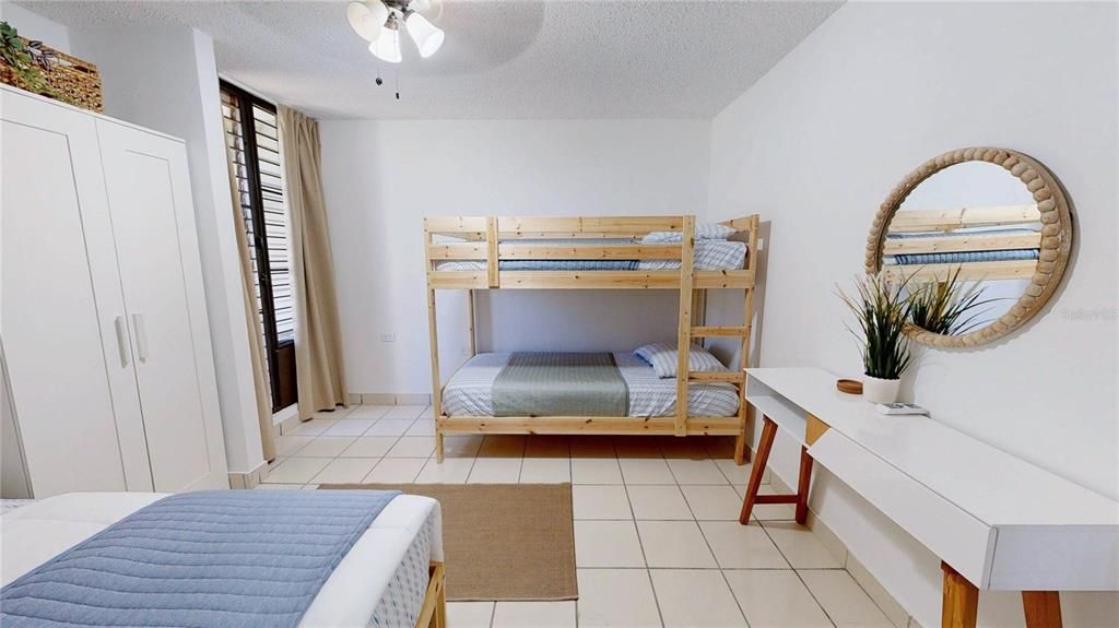 For Sale: $395,000 (2 beds, 2 baths, 1200 Square Feet)