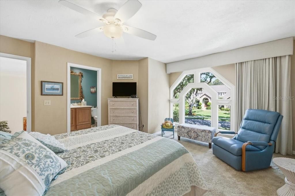 待售: $1,350,000 (4 贝兹, 3 浴室, 3429 平方英尺)