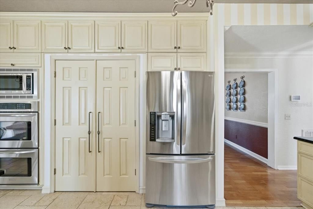 待售: $1,350,000 (4 贝兹, 3 浴室, 3429 平方英尺)