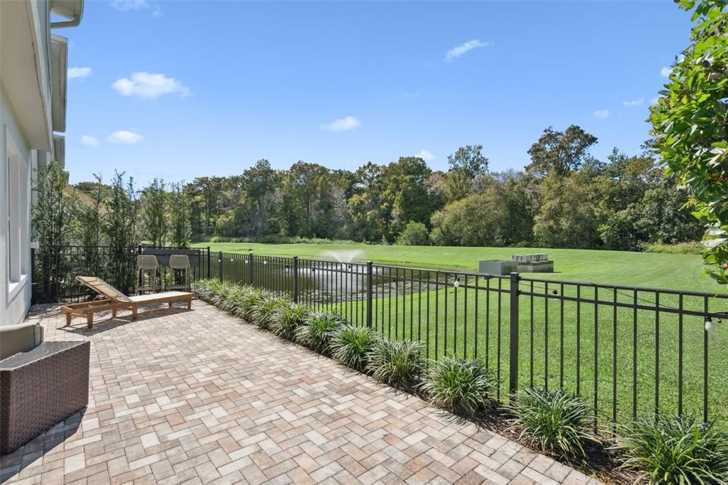 For Sale: $709,000 (3 beds, 2 baths, 2503 Square Feet)