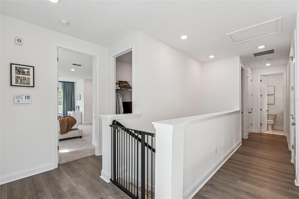 For Sale: $709,000 (3 beds, 2 baths, 2503 Square Feet)