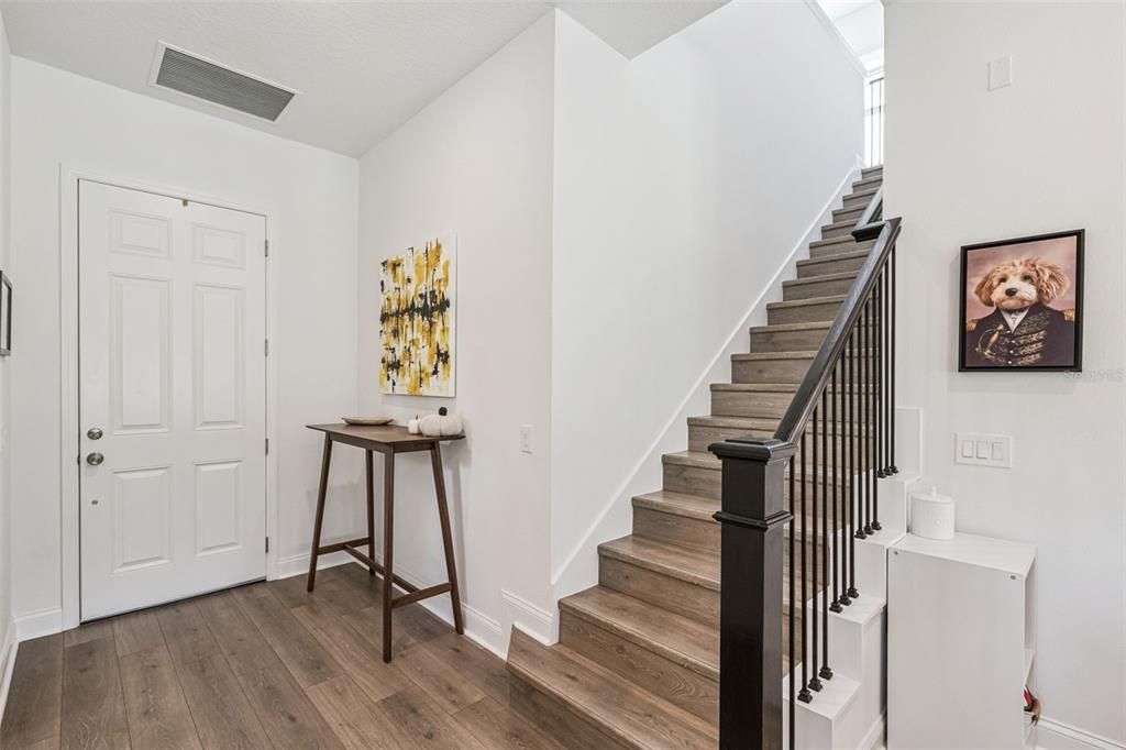 For Sale: $709,000 (3 beds, 2 baths, 2503 Square Feet)