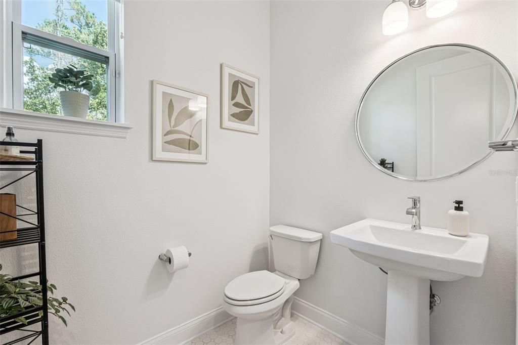 For Sale: $709,000 (3 beds, 2 baths, 2503 Square Feet)