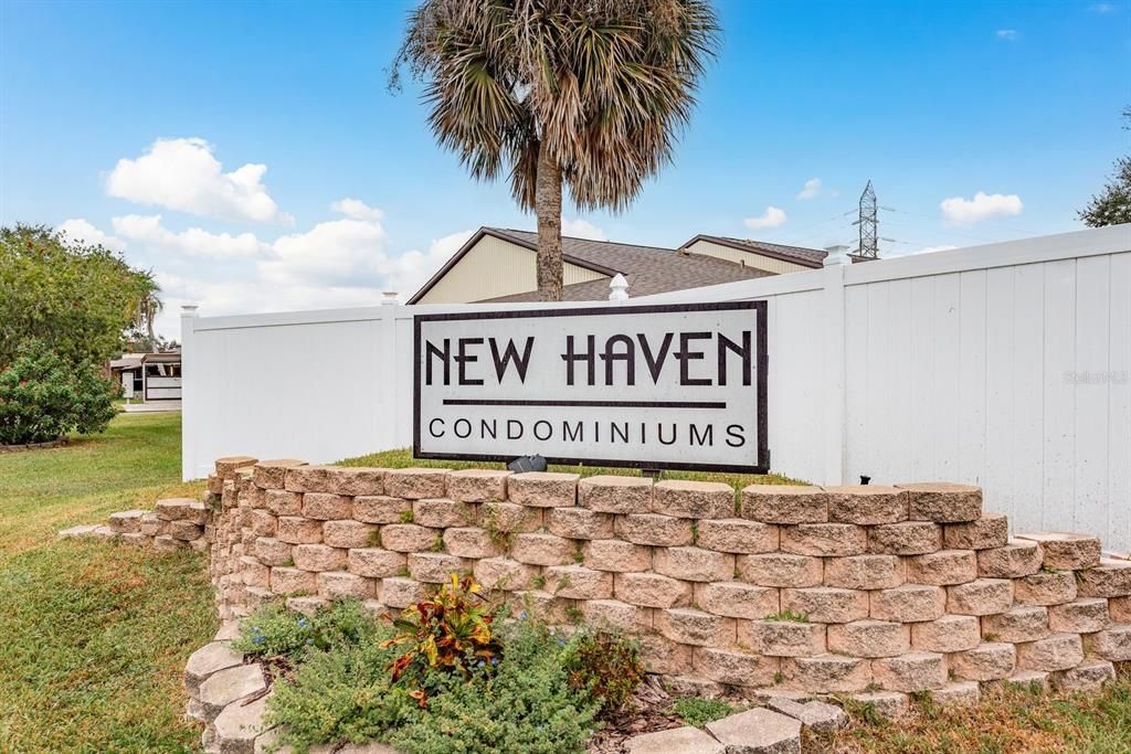 For Sale: $150,000 (2 beds, 2 baths, 1105 Square Feet)