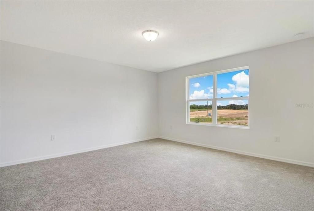 For Sale: $258,000 (3 beds, 2 baths, 1404 Square Feet)