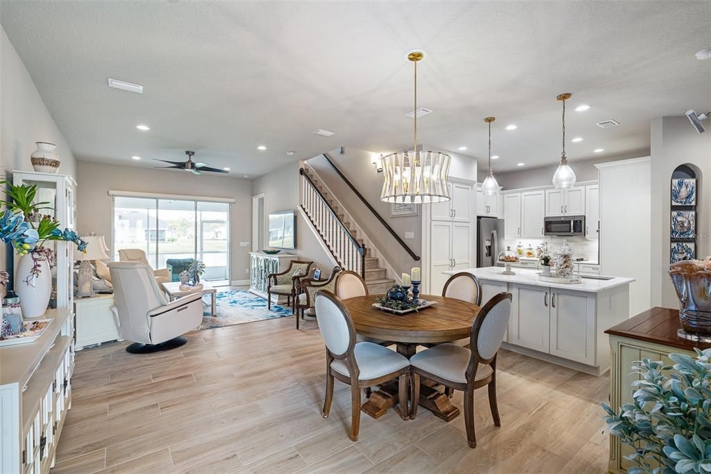 На продажу: $519,500 (3 спален, 3 ванн, 2078 Квадратных фут)