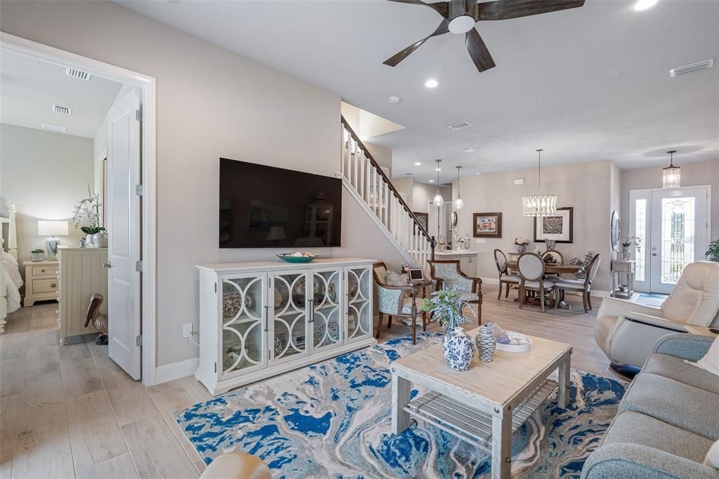 На продажу: $519,500 (3 спален, 3 ванн, 2078 Квадратных фут)