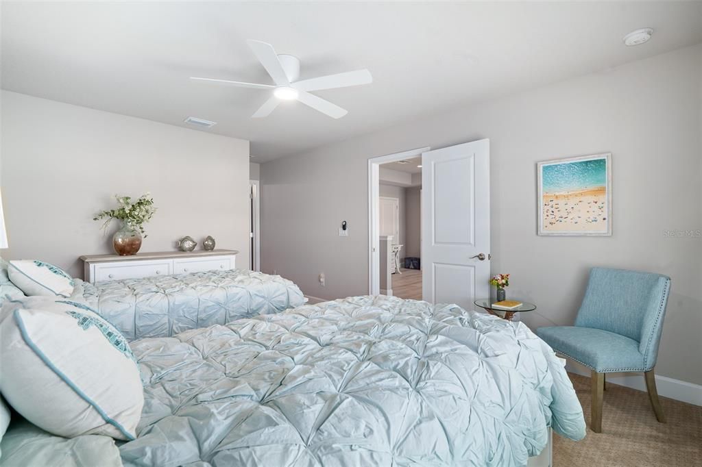 На продажу: $519,500 (3 спален, 3 ванн, 2078 Квадратных фут)