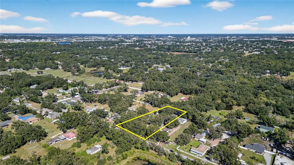 For Sale: $398,900 (0.92 acres)