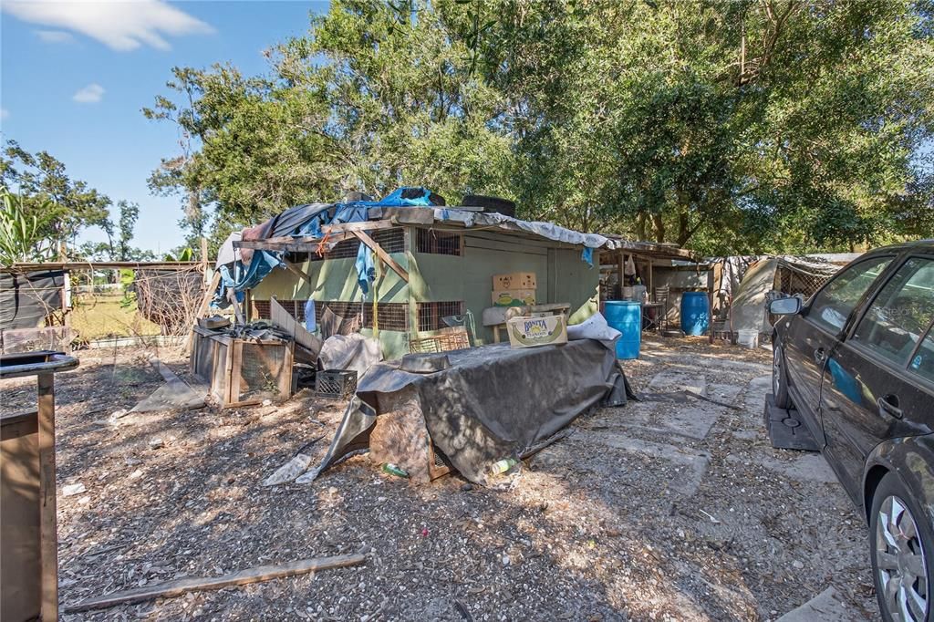 For Sale: $398,900 (0.92 acres)