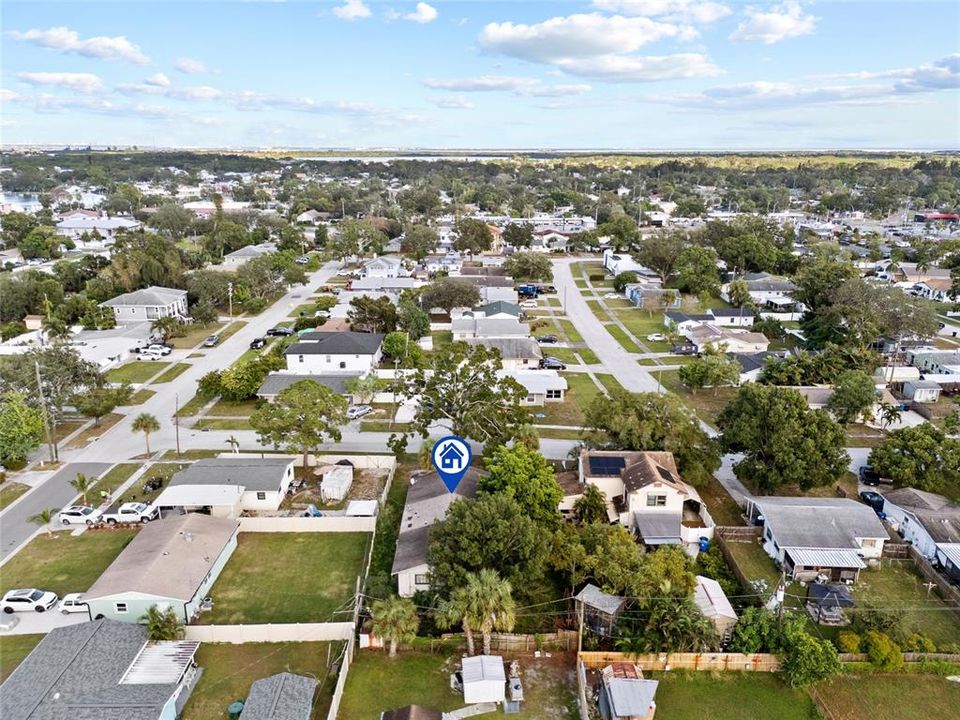 Active With Contract: $299,000 (2 beds, 2 baths, 1920 Square Feet)