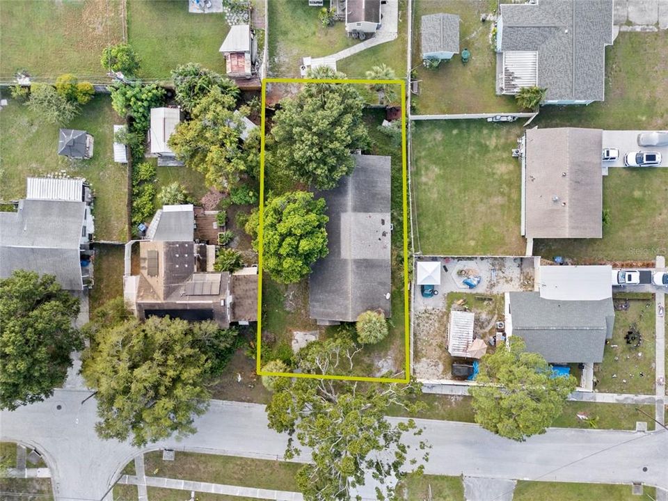 Active With Contract: $299,000 (2 beds, 2 baths, 1920 Square Feet)