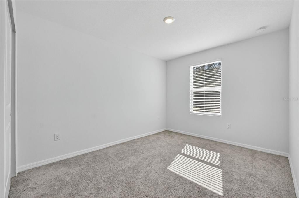 For Rent: $2,100 (3 beds, 2 baths, 1553 Square Feet)