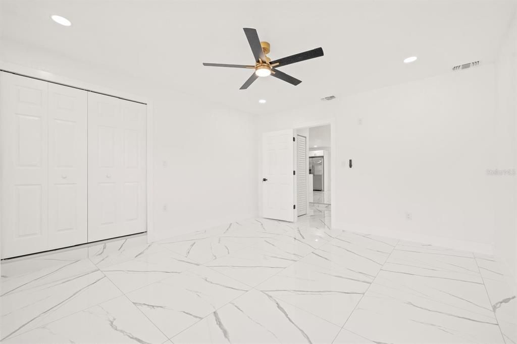 待售: $679,900 (4 贝兹, 3 浴室, 2287 平方英尺)