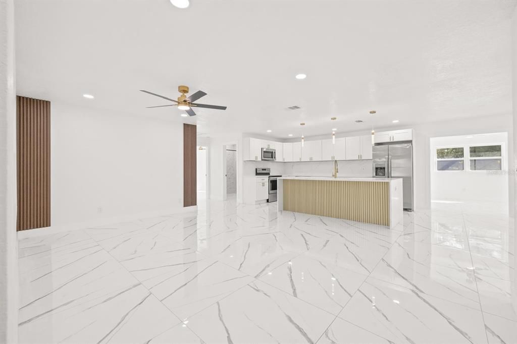 待售: $679,900 (4 贝兹, 3 浴室, 2287 平方英尺)